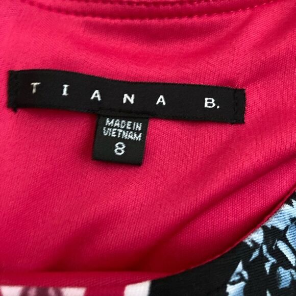 Tiana B. black and red 3/4 sleeve shift dress - Picture 4 of 6